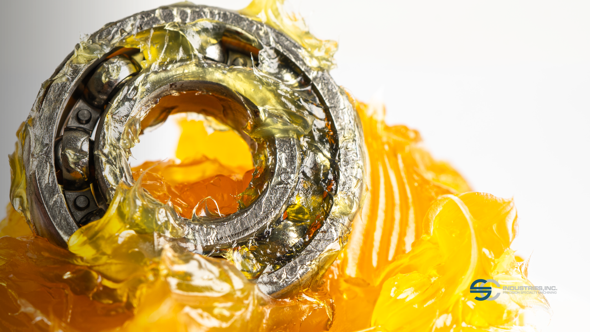 Oil-Grooved vs. Plain Thrust Washers: Does Your Application Need Grooving?